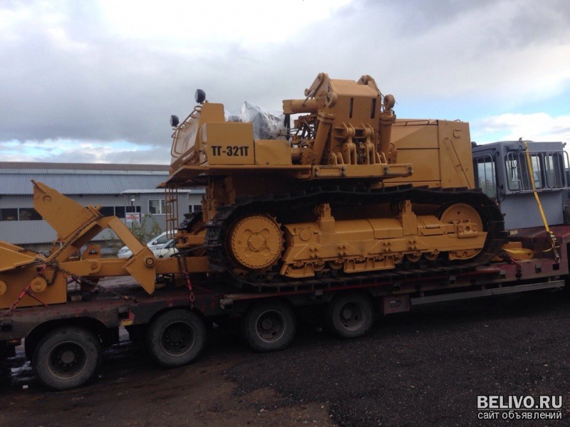 Гусеничный трубоукладчик ЧЕТРА ТГ321 г/п 40-45 тонн