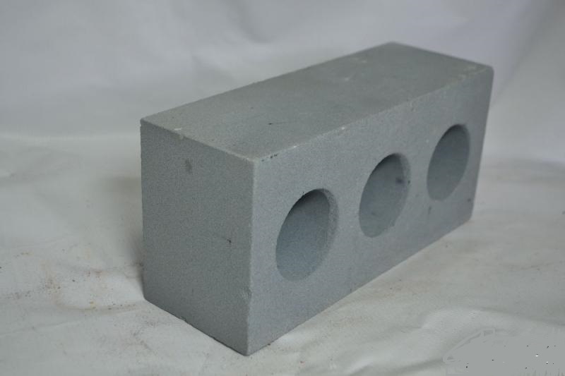 Блоки пескоцементные и кермзитобетонные 40-20-20 (390-190-19